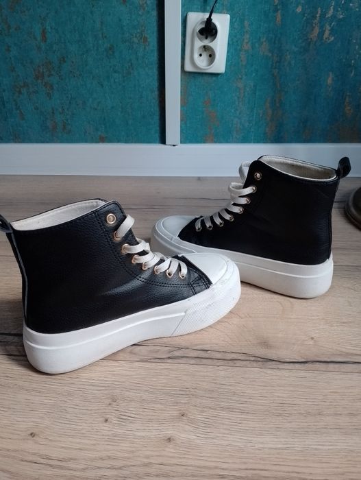 Buty dziewczęce rozm.36