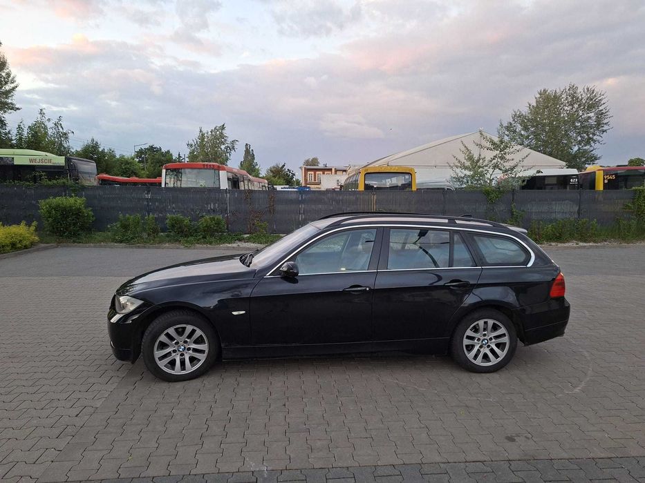 BMW 325i e91, automat