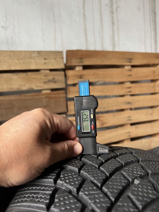 Зимові шини‼️205/55 R17 Bridgestone Blizzak LМ005 95V 7.7мм 2022рік