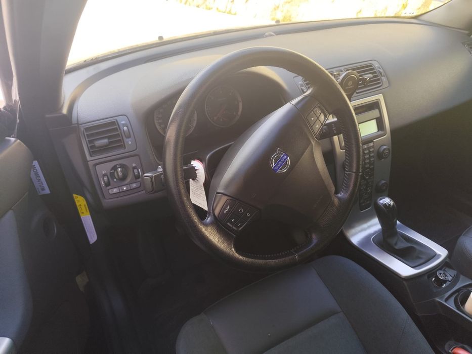Vendo Volvo v50 2.0D