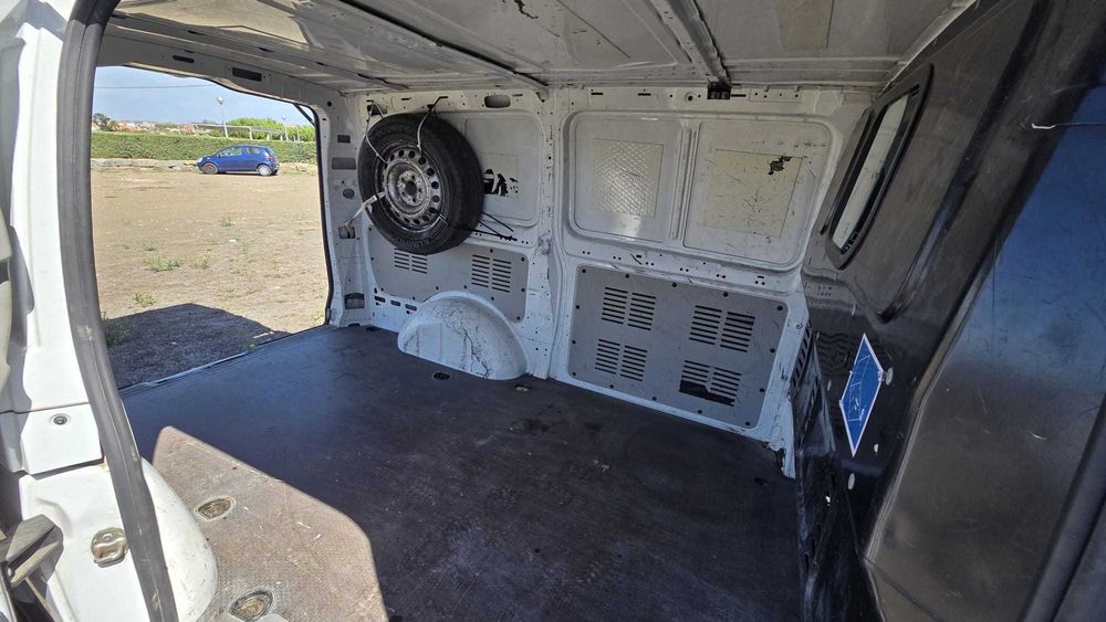 Mercedes Vito CDI - 3 lugares - versão longa