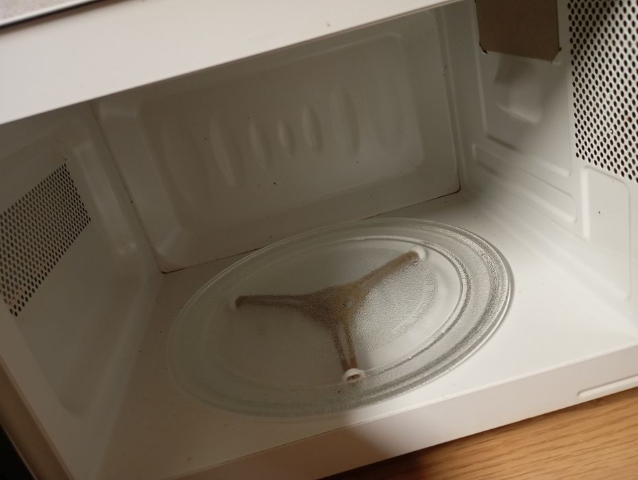 Mikrofalówka w bardzo dobrym stanie
