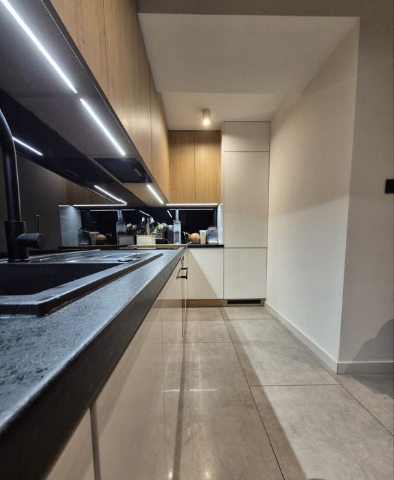 Apartament dwupoziomowy w centrum miasta