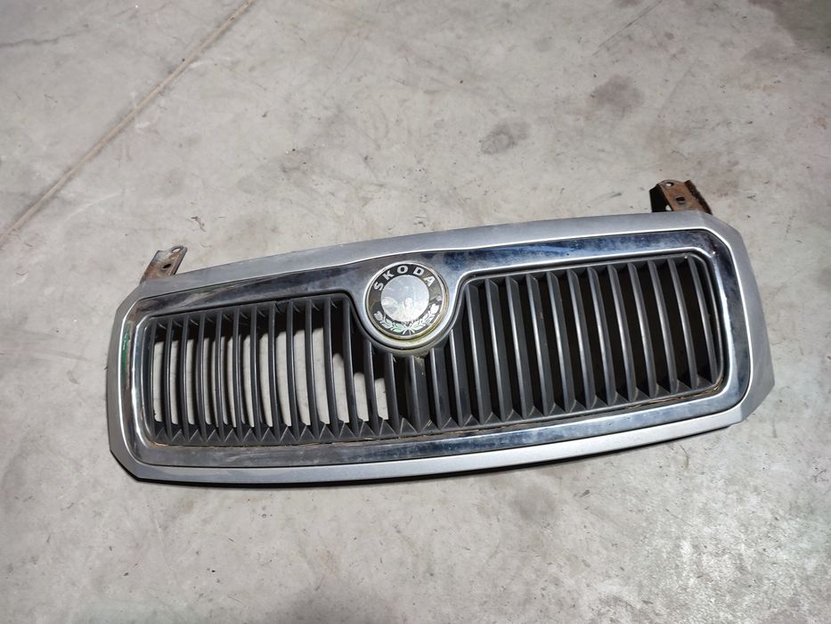 Fabia 1 I 9102 grill atrapa i inne