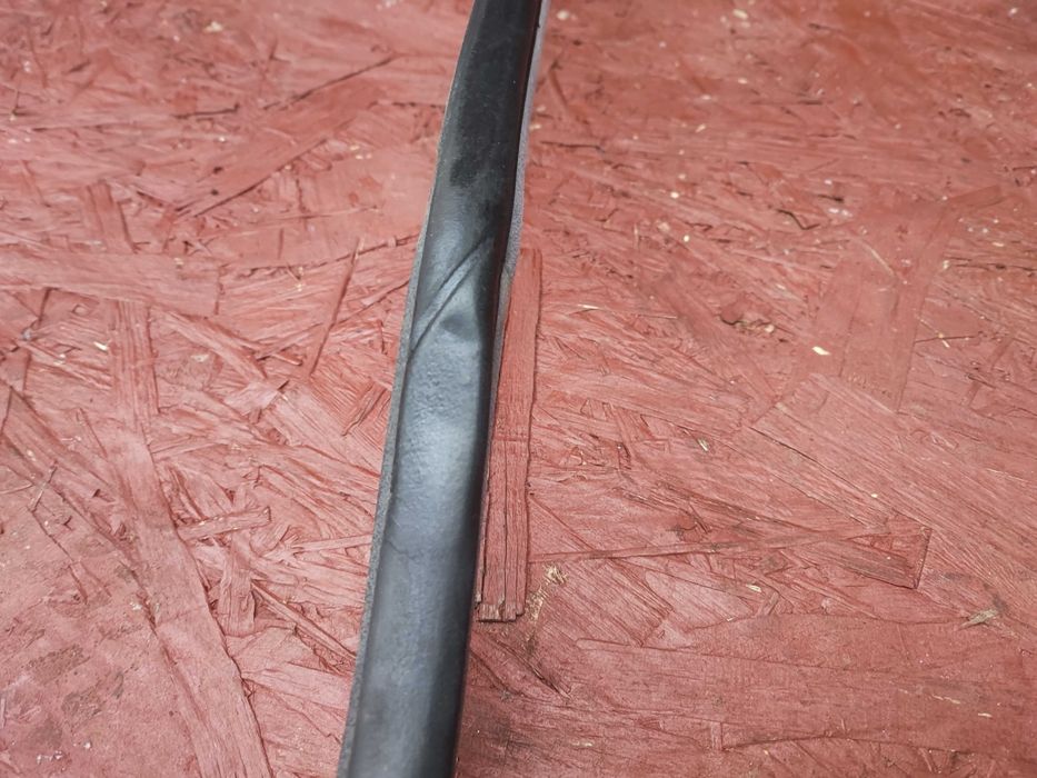 BMW E36 COUPE ORYGINALNE Uszczelki drzwi Lewa Prawa dobry stan OEM