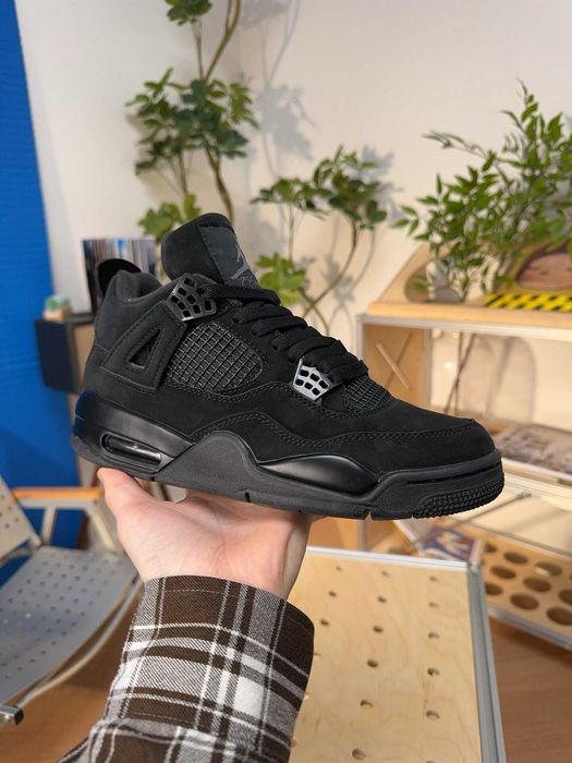 Air Jordan 4 Retro Black Cat r.45