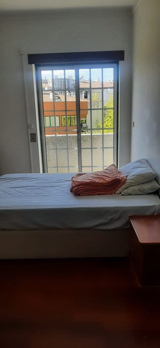 Arrendo t2 Mobilado