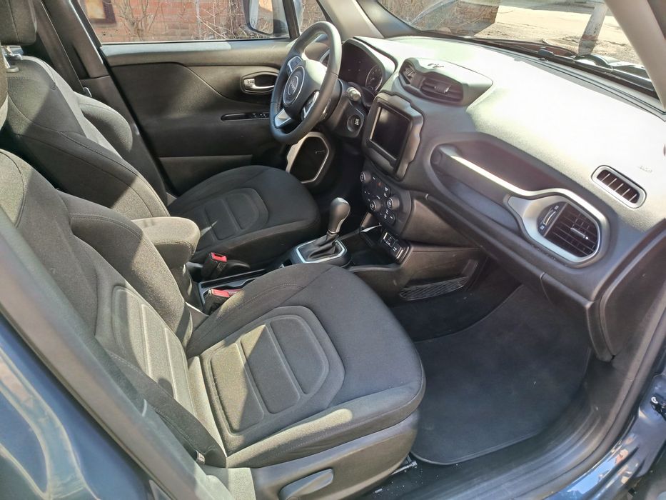 Джип Ренегат2021 ,тільки пригнаний.