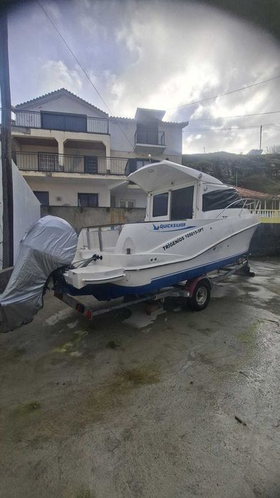 Barco cabinado quicksilver weekend 640
