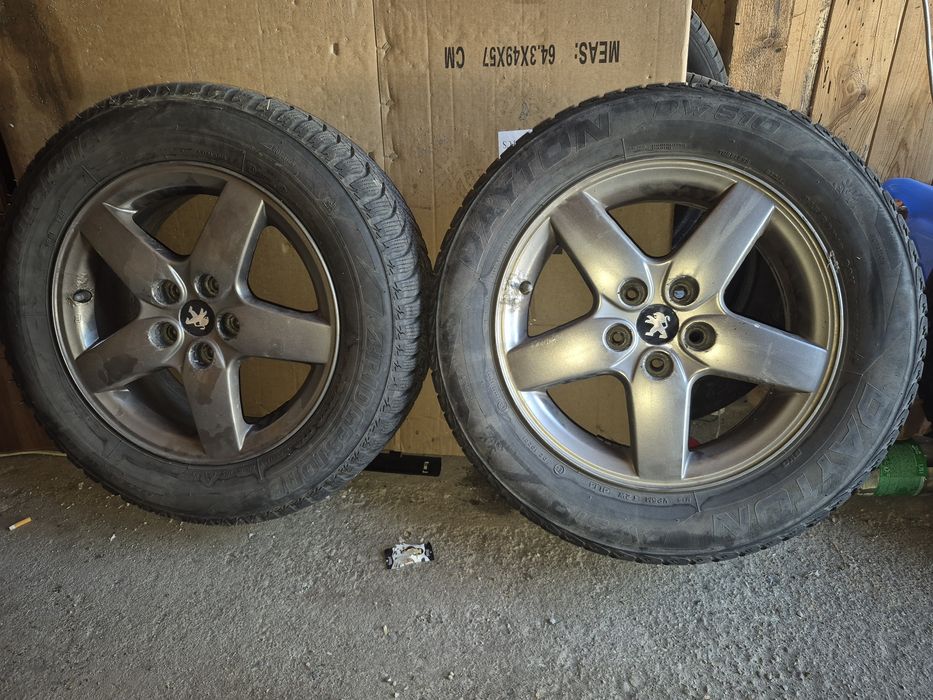Alufelgi 16 wraz z oponami zimowym 5x108