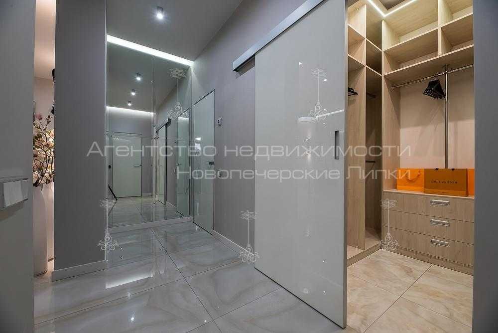 Оренда дизайнерської 4 кімнатної квартири 150м2 Драгомирова, 11 ЖК Новопечерські Липки