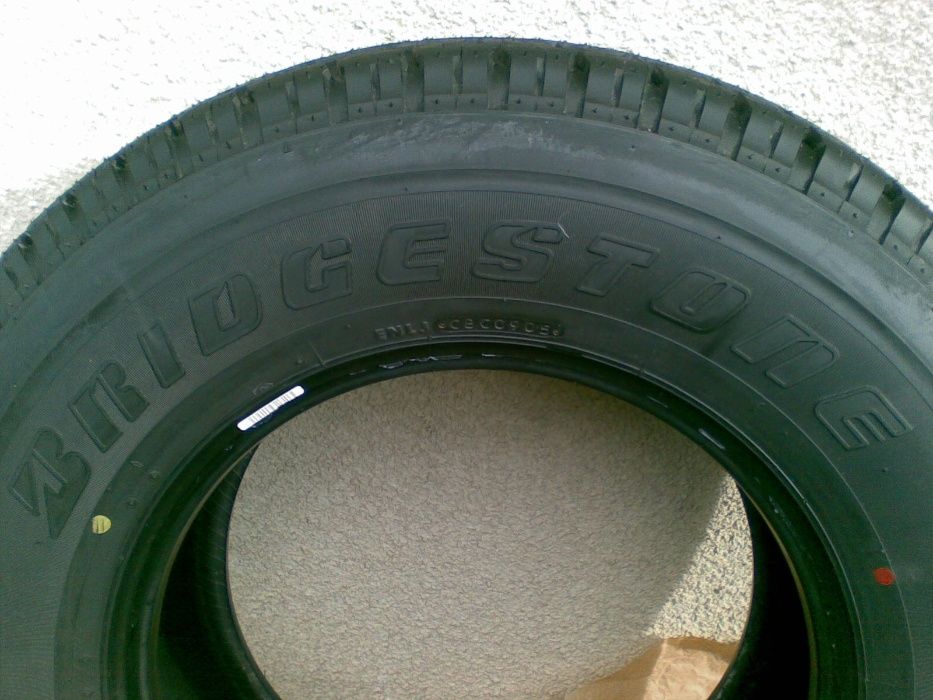 NOVO pneu Bridgestone Dueler H/T 265/70 R16