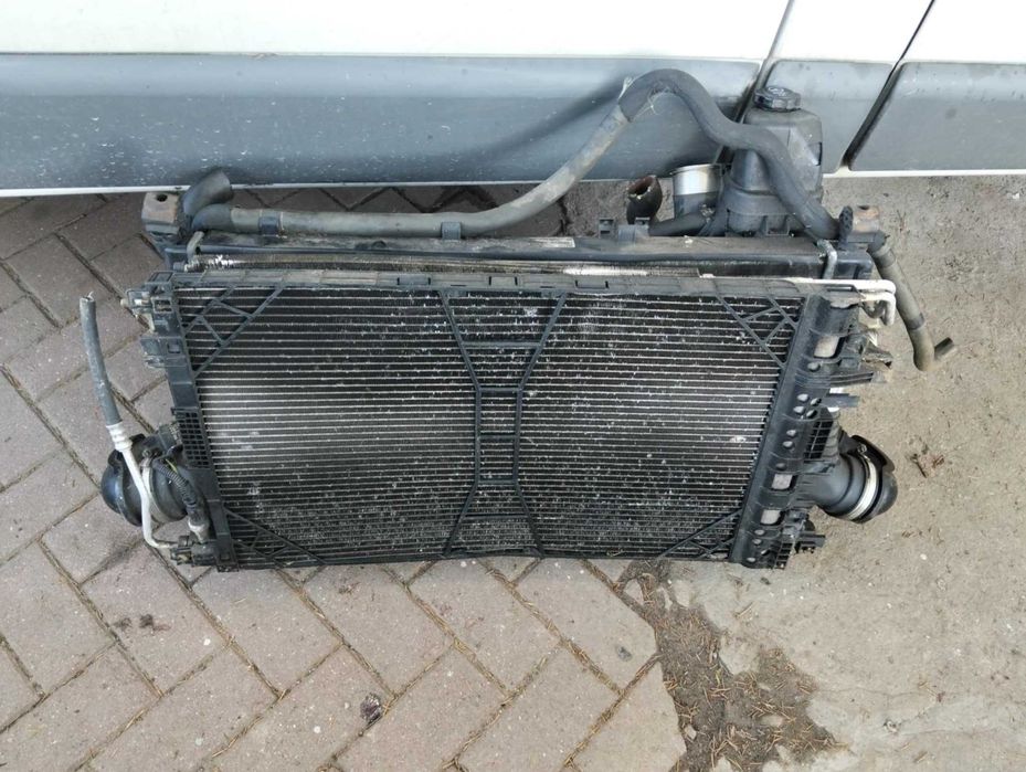 Opel Insignia A chłodnice wentylator Chłodnica wody klimy Intercooler