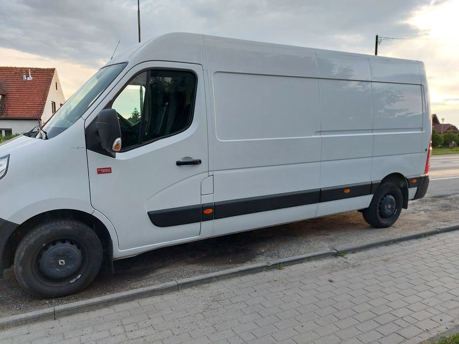 Wynajem  wypozyczalnia busów. Samochodów