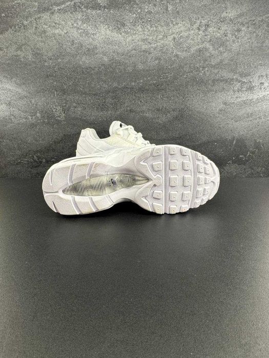 Кросівки Nike W Air Max 95 Essential White CK7070-100 (37.5)