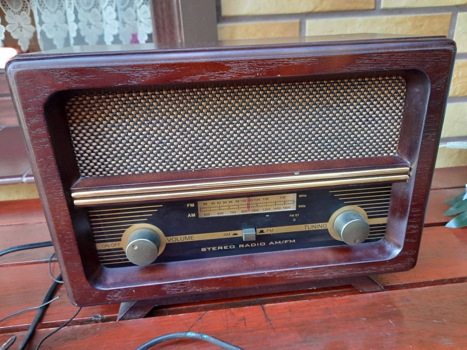 Radio w stylu retro