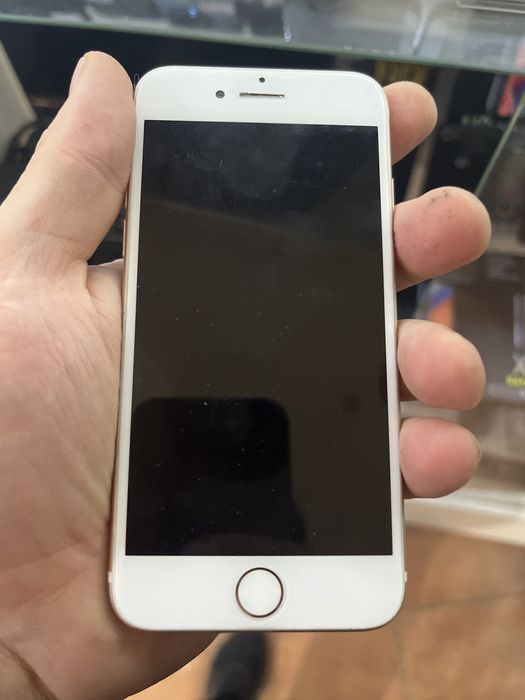 Iphone 7 128gb робочій Батарея нова не можна скидувати до заводських