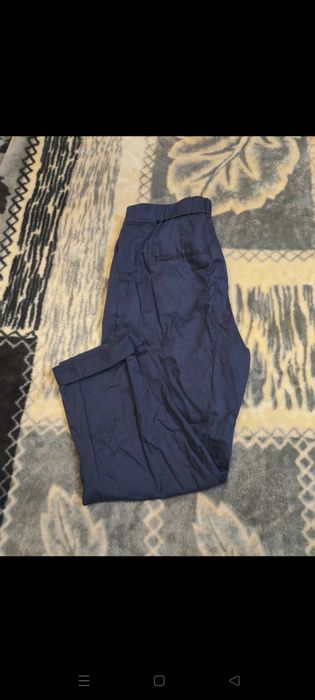 Granatowe spodnie eleganckie prosta nogawka Bodyflirt 7/8