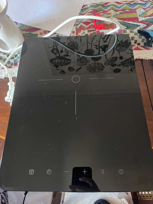 Placa de indução Tillreda