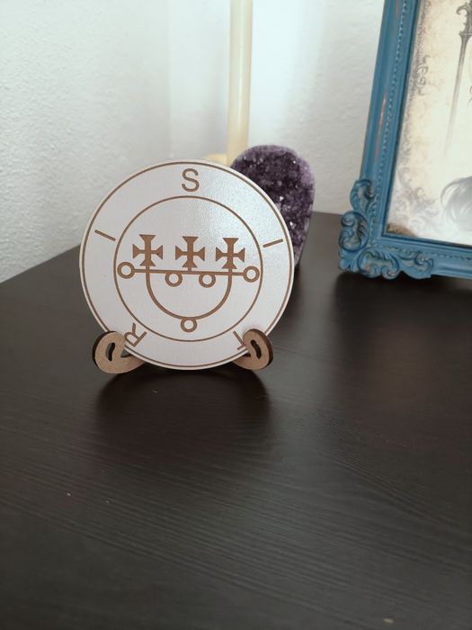 Sigilos de Goetia em MDF com suporte incluído!