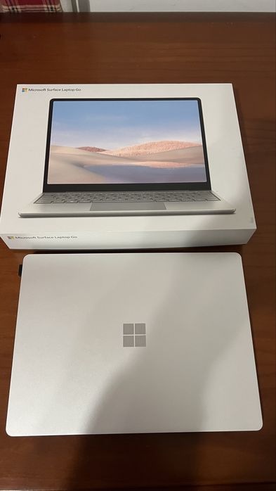 Microsoft Surface Laptop Go como novo
