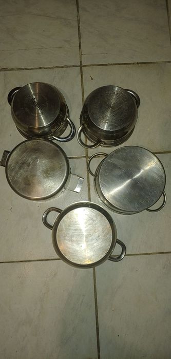 Кастрюлі нержавійки