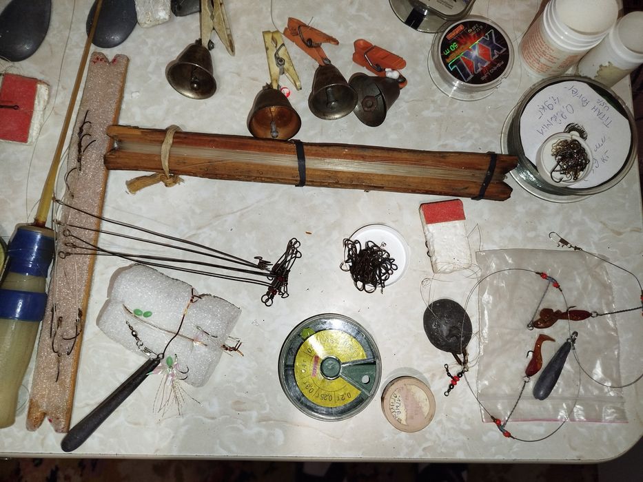 Продам Рыбацкие снасти