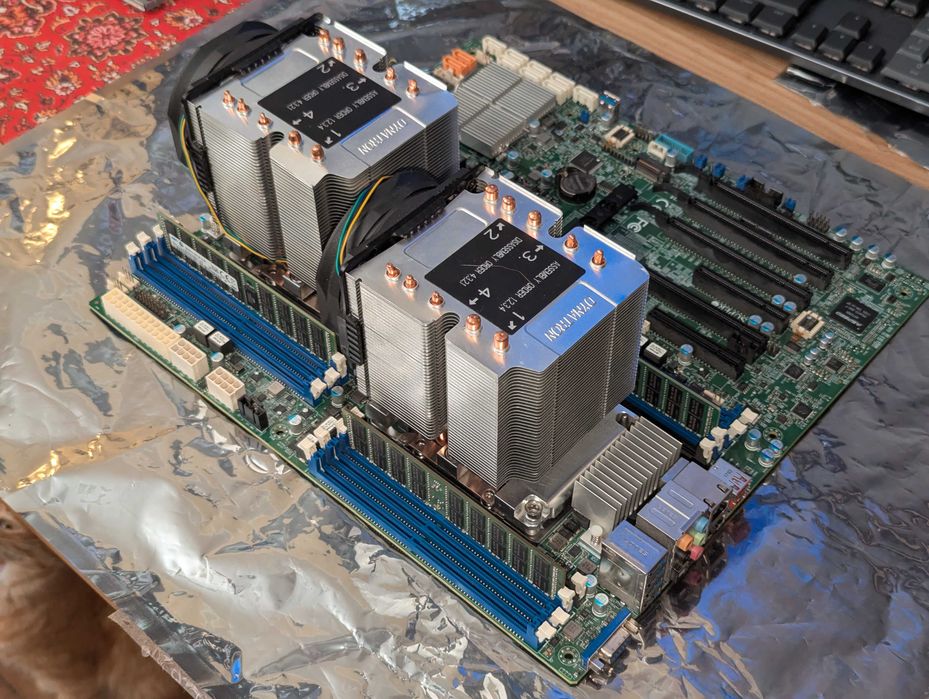 материнська плата Supermicro X11DAi-N. Під ремонт