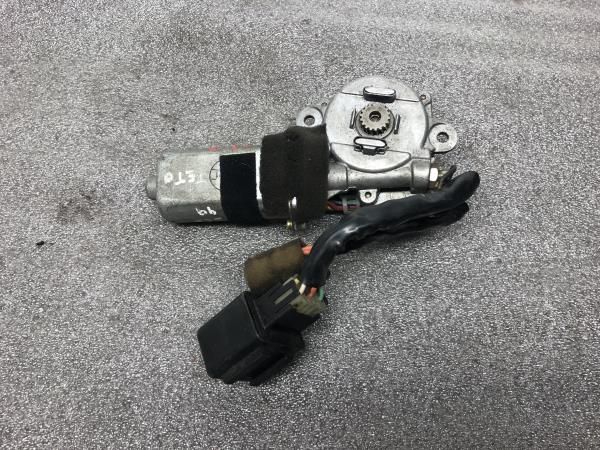 Motor do teto de abrir MAZDA 323 C V (BA)