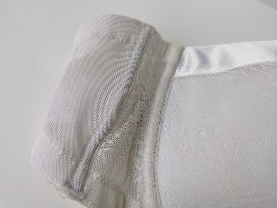 Biustonosz 90G
90G·Nowy bez metki·Secret Possessions