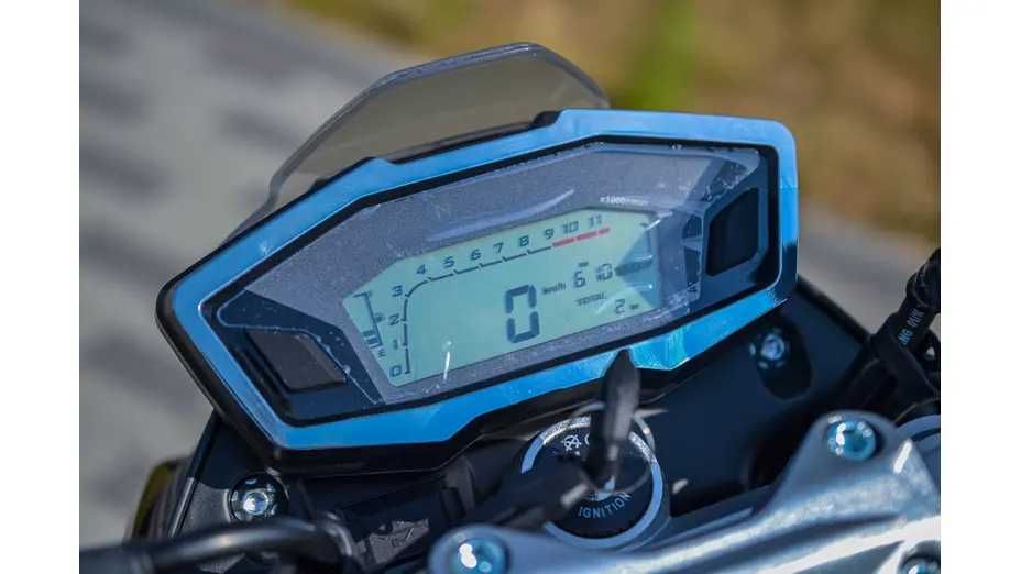Мотоцикл LONCIN LX300-6 CR6