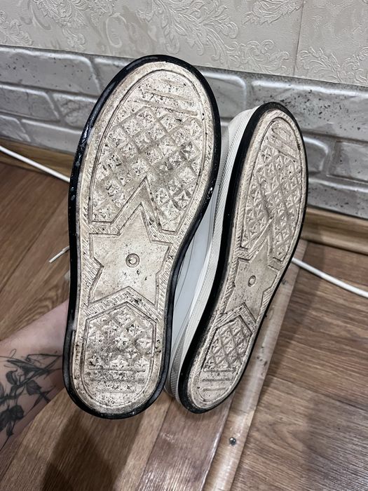 Кеди dior(потребують хімчістки)