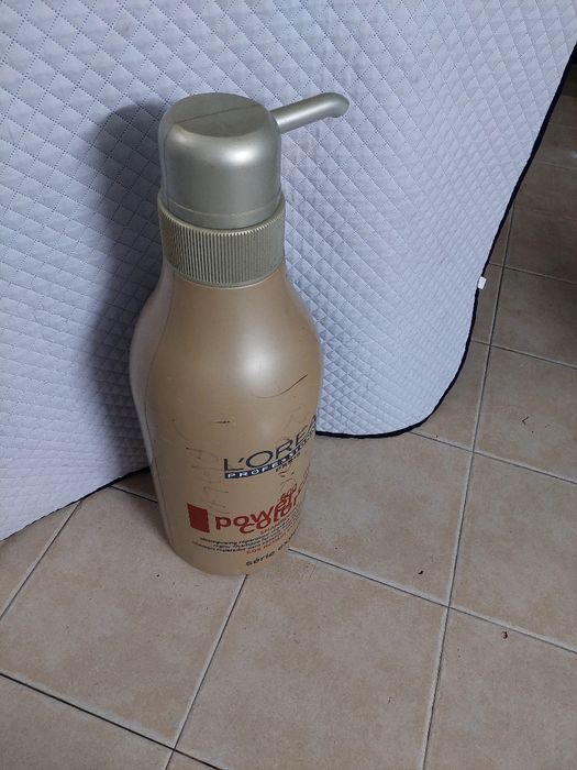 L'ORÉAL Frasco 68 cm Vazio
