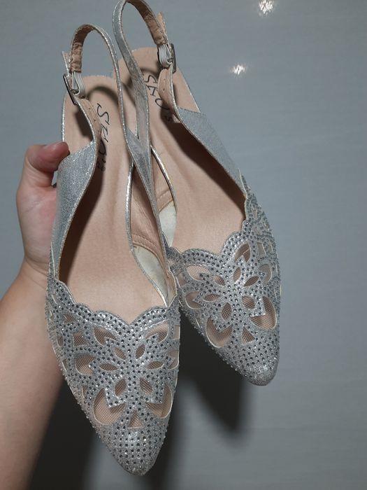 Срібні слінгбеки босоніжки на зручних підборах 7 см Sko's 40