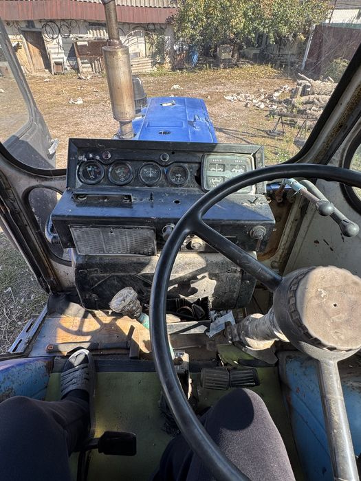 Продам трактор юмз