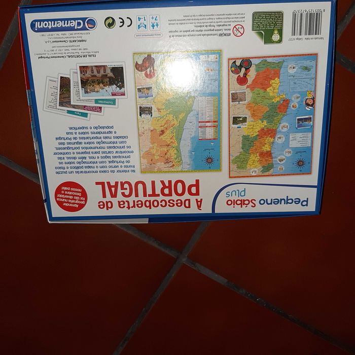 Puzzles Portugal, em bom estado.
