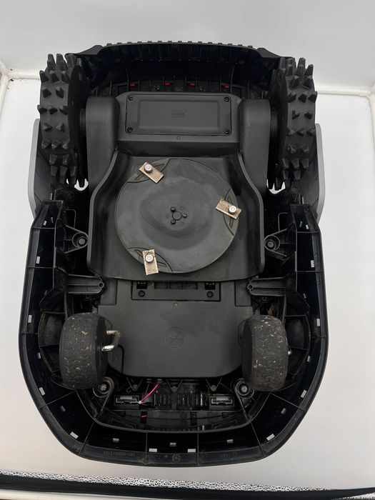 Robot koszący DREAME A1 Pro Kosiarka, Stan idealny - 2000m2