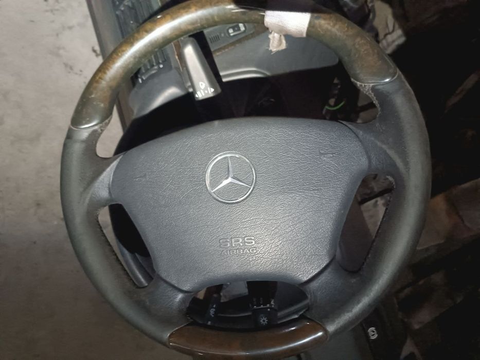 Mercedes-Benz Руль дерево
