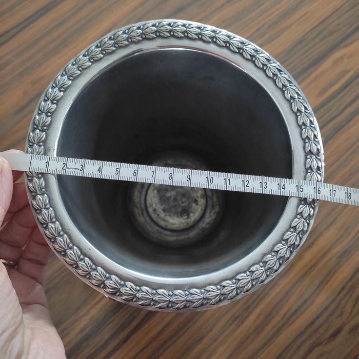 Balde de gelo em casquinha de prata