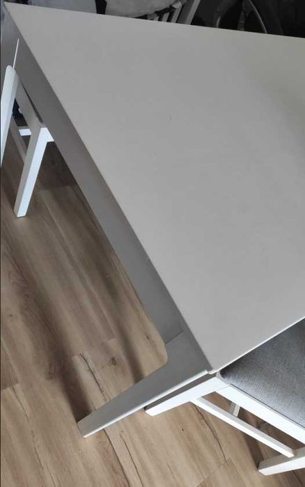 Mesa branca extensível + 6 cadeiras - Ikea