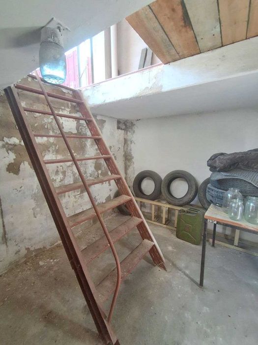 Продам дворівневий гараж по вулиці проспект Науки 119-Б м.Київ в ГБК "Юпітер"