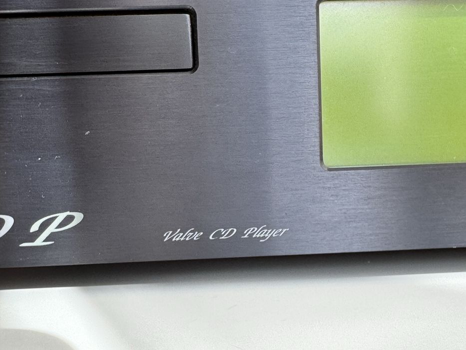 Unison Research Unico CDP Tube CD Player — італійський High-End CD-програвач із ламповим вихідним каскадом