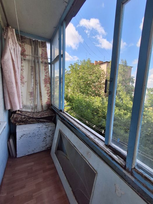Продам двокімнатну квартиру  біля парку Олександрія, 45000