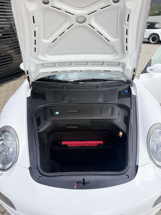 Porsche 911 Carrera S