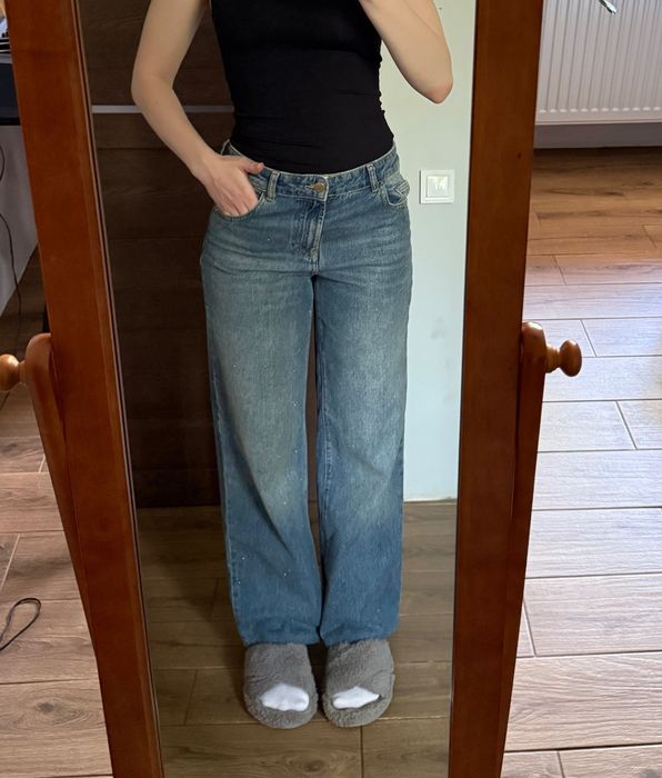 Джинси Zara в блискітках . 32 розмір ( S)