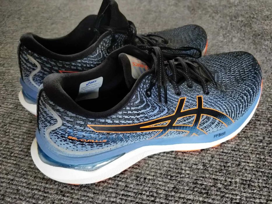 Asics Gel-Cumulus 24 - buty do biegania 44,5