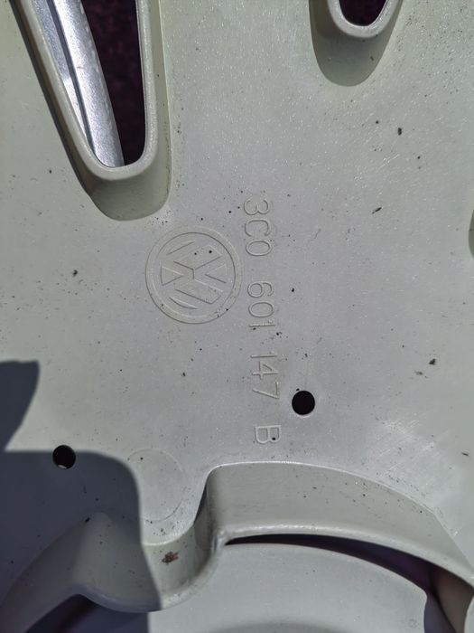 Kołpaki 16 cali VW ORG Golf Passat Caddy Touran Tiguan Sharan