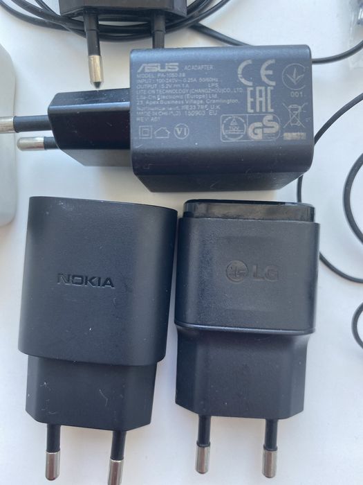 Зарядні та гарнітура 1 шт 86 грн