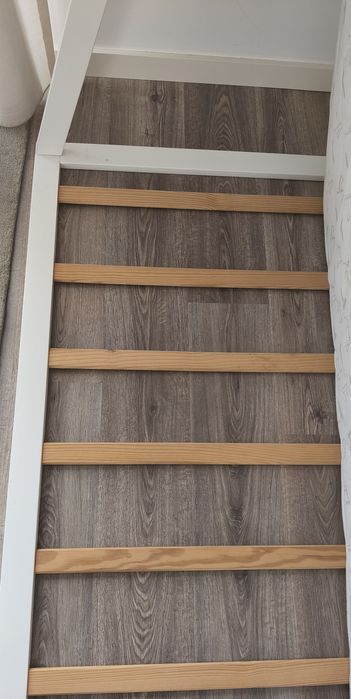 Cama Montessori branca