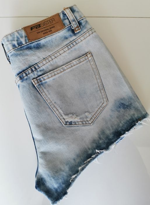 Krotkie spodenki jeans szorty damskie rozmiar S 36